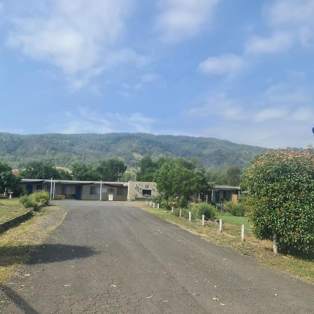 Valley View Motel Murrurundi Екстер'єр фото