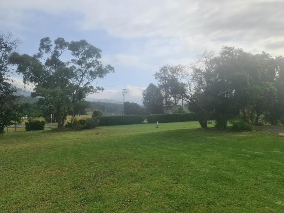 Valley View Motel Murrurundi Екстер'єр фото