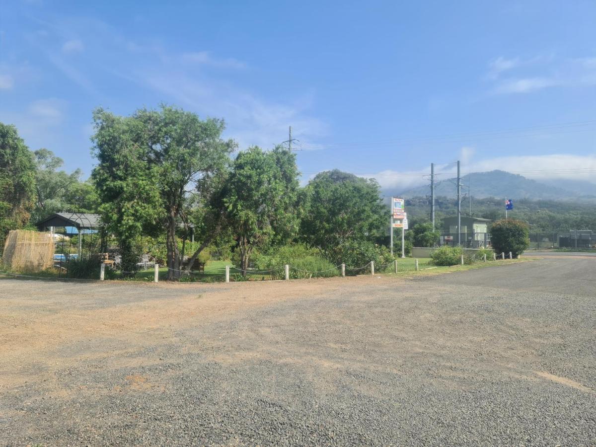 Valley View Motel Murrurundi Екстер'єр фото