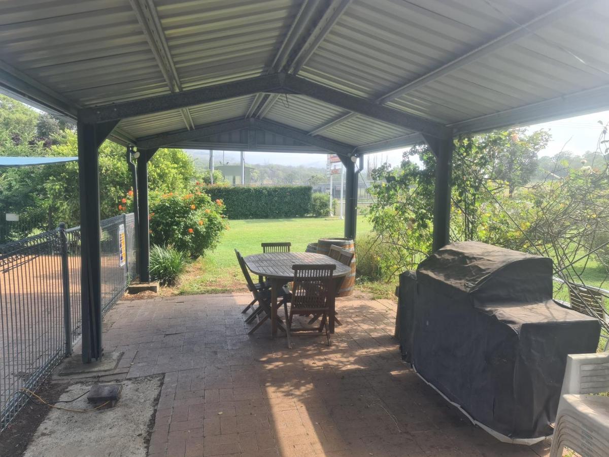 Valley View Motel Murrurundi Екстер'єр фото